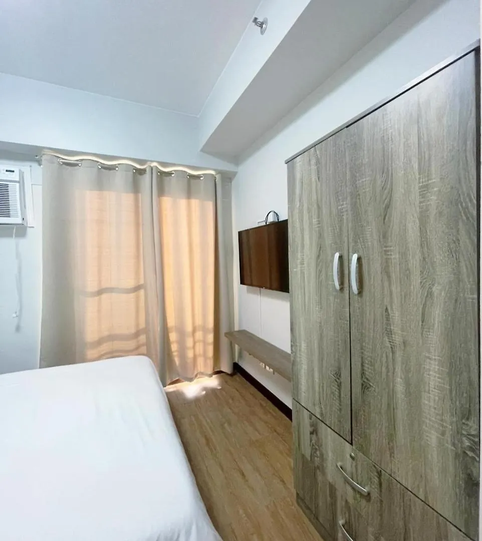 Davao City Verdon Parc Belvedere 736 With Pool View 0*,